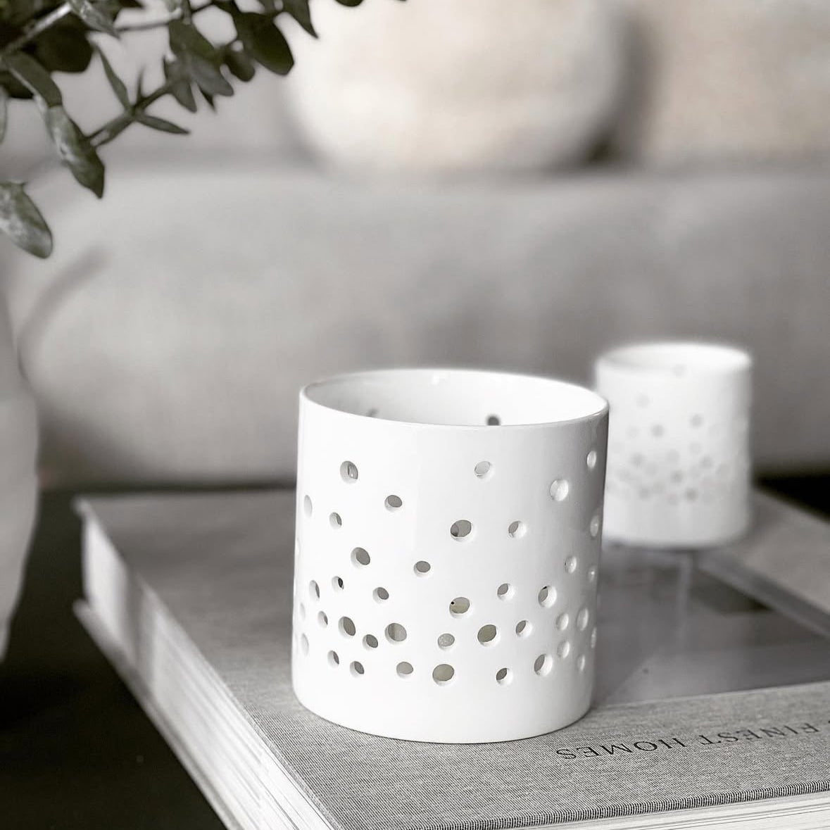 sögne white t-light holder dots small