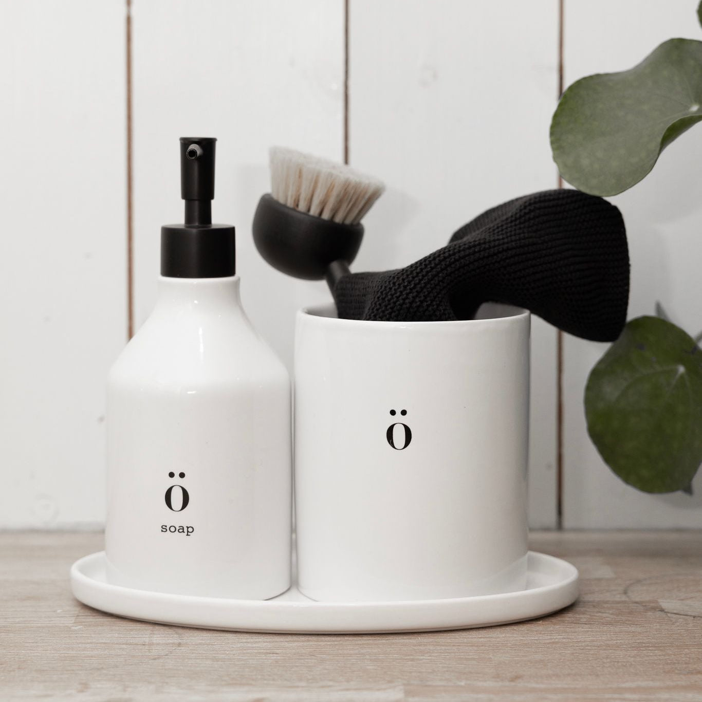 sögne kjøkkenbeholder hvit