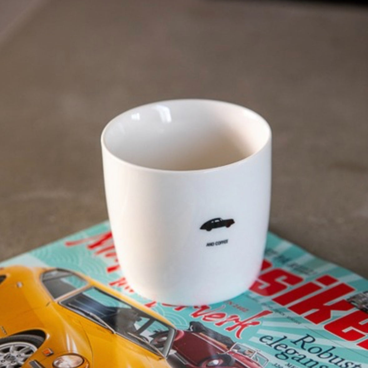 sögne mug white ikon car