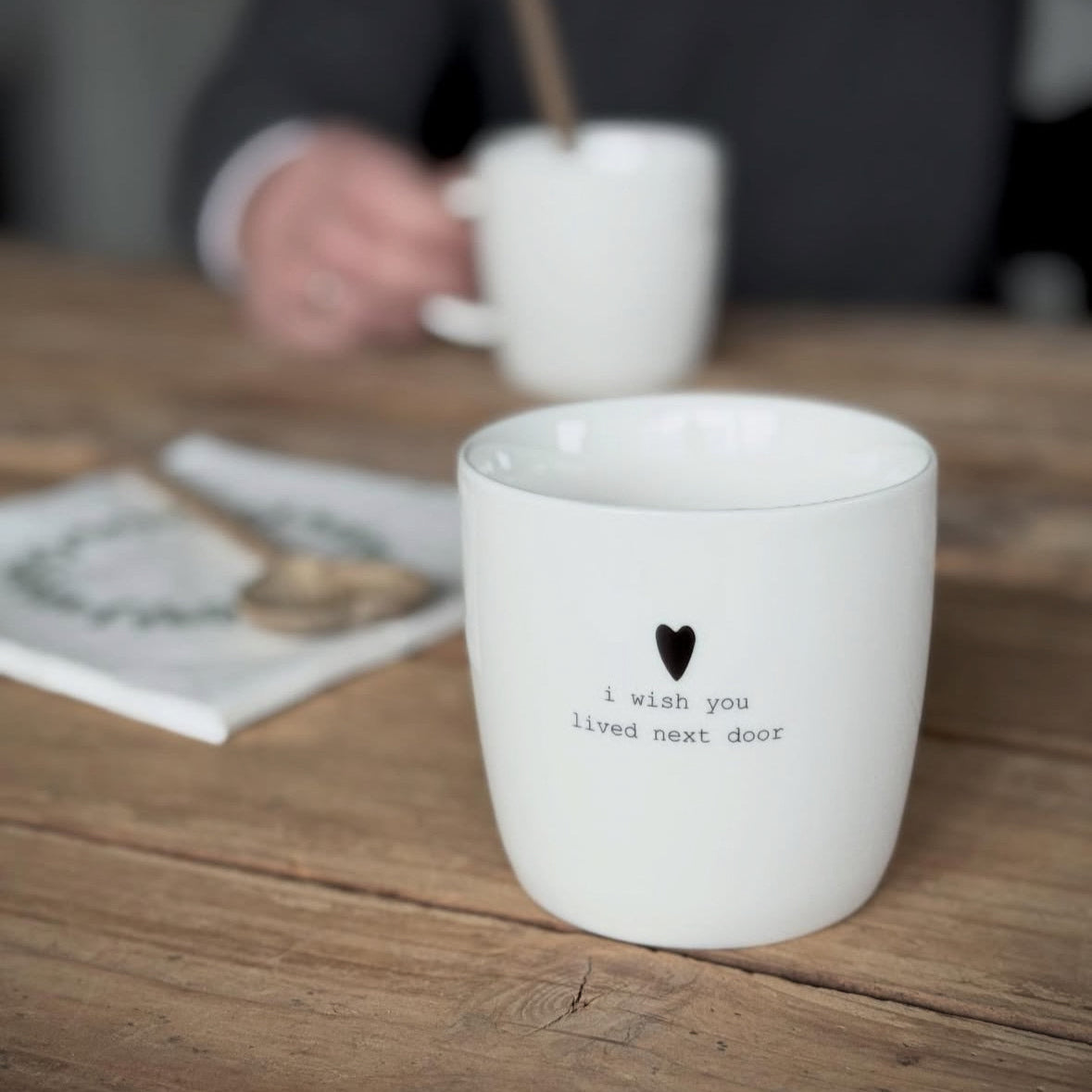 sögne krus hvit i wish you lived next door