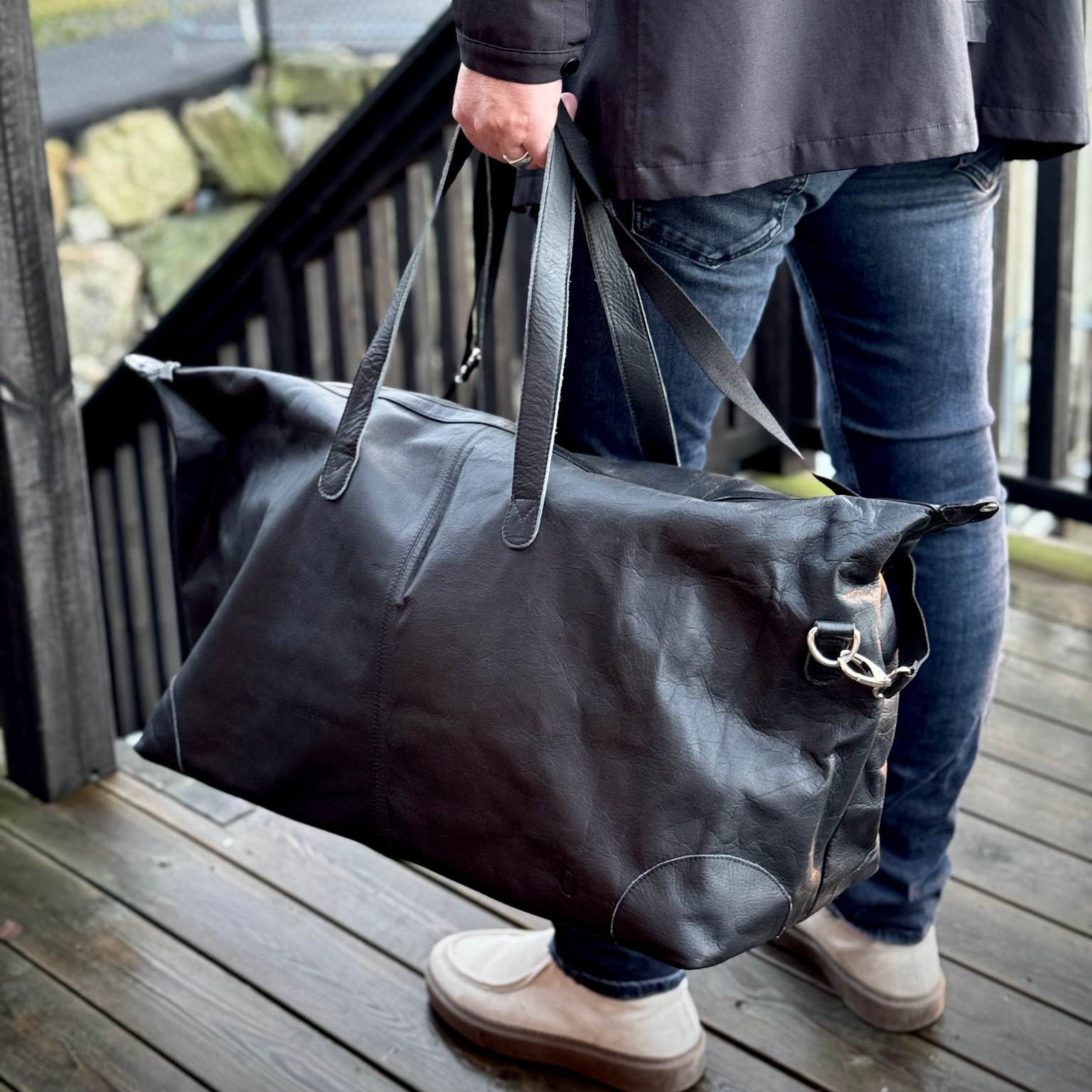 sögne duffle bag leather L black
