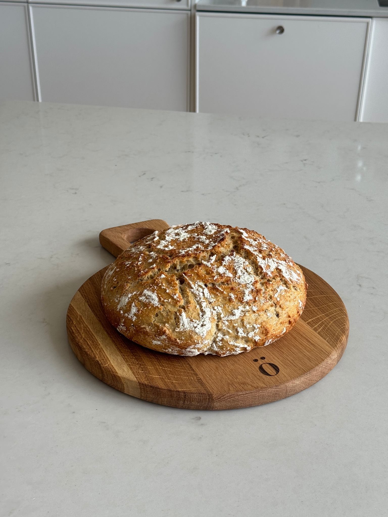 Sögne cutting board oak 38x29 cm