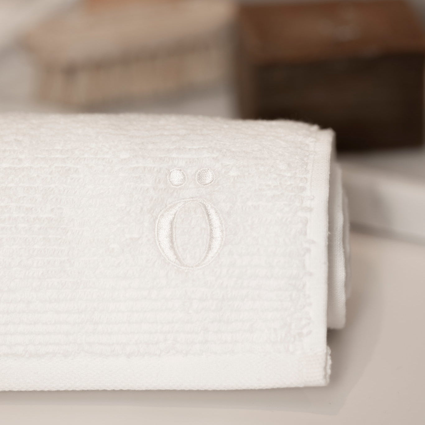 sögne håndklepakke hvit