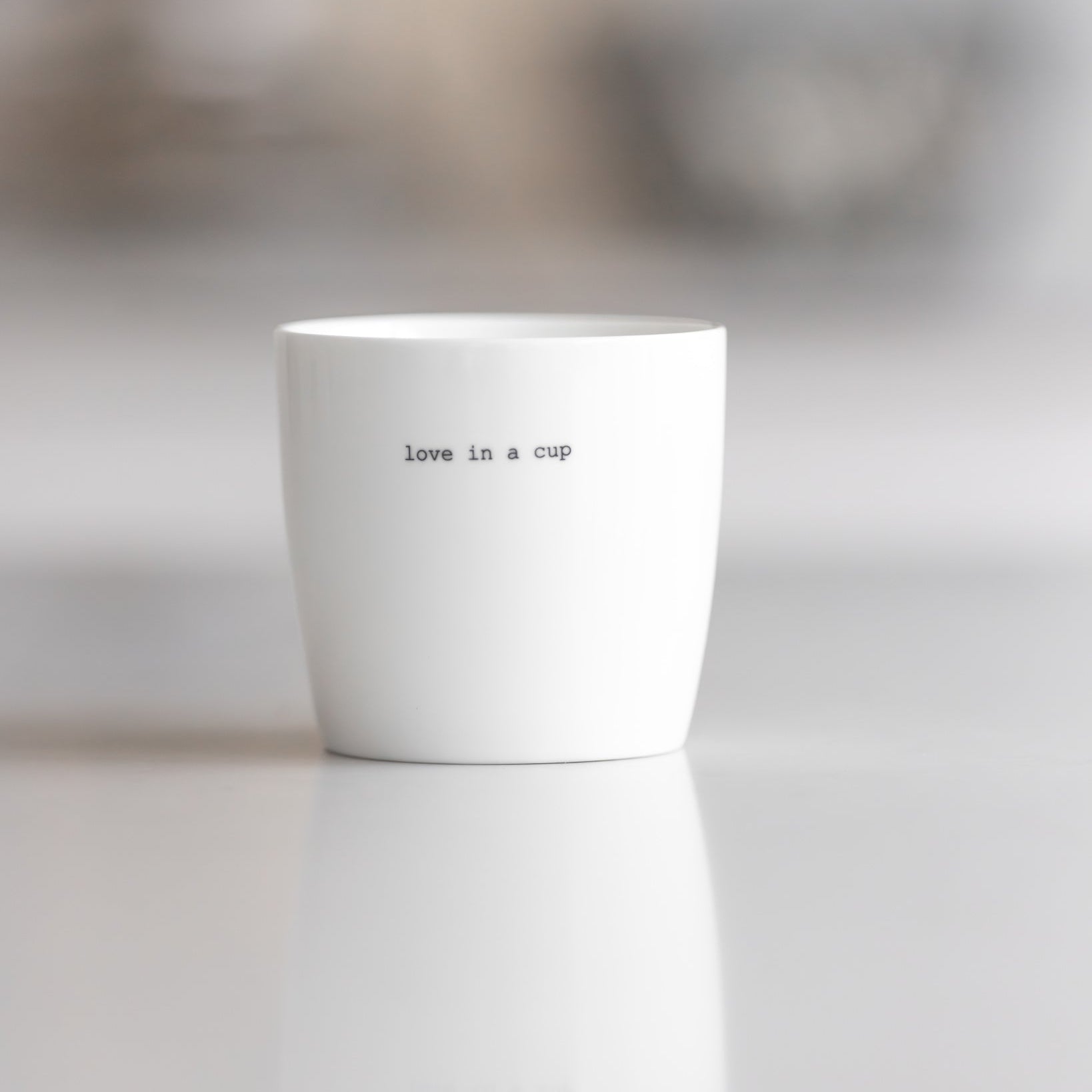 sögne mug white  love in a cup